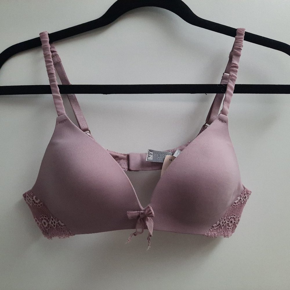 Victoria's Secret Wireless Bra - LIlac Size 34A